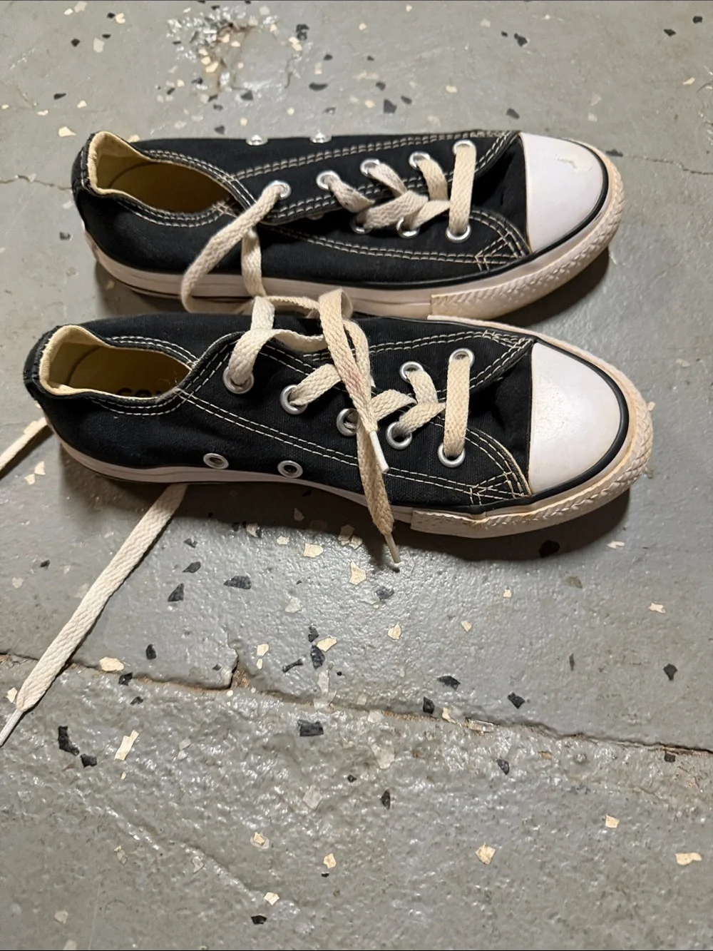 Converse Black Low-Top Canvas Kids Sneakers with Cream Laces